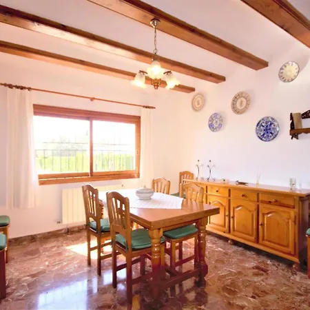 Villa Villa- Calas