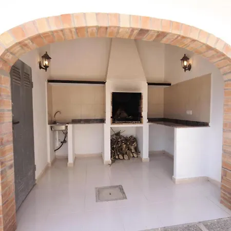 Villa Villa- Calas